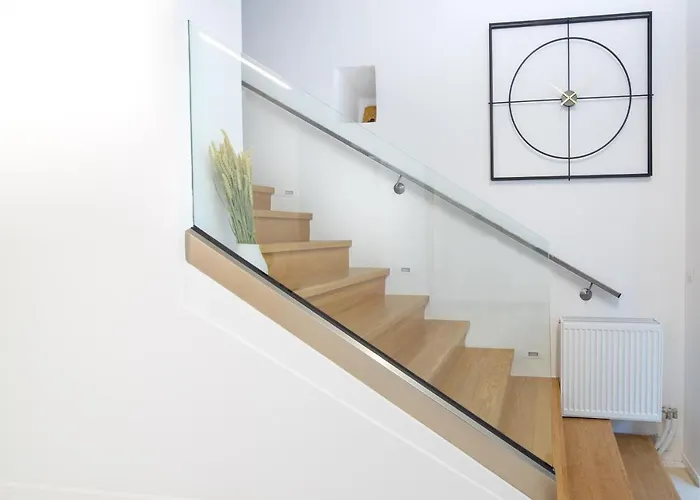 Ξενοδοχείο με διαμερίσματα Clock Tower 4*